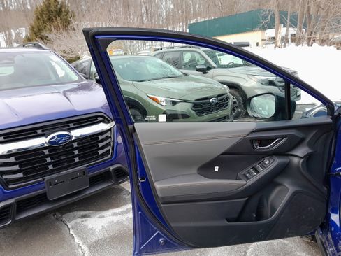 Certified 2025 Subaru Crosstrek 2.5i Limited image 9