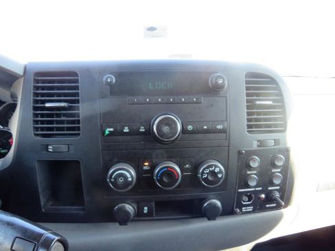 Used 2012 Chevrolet Silverado 2500 W/T RWD image 21