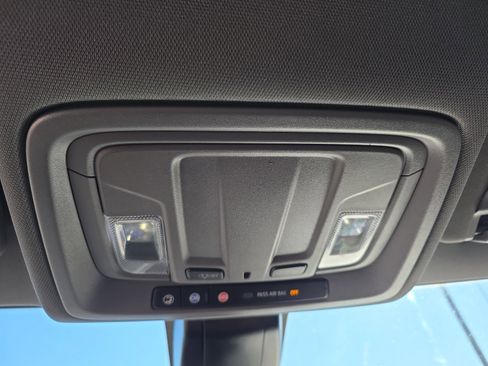 Used 2022 Chevrolet Silverado 1500 Custom Trail Boss w/ Safety Confidence Package image 21