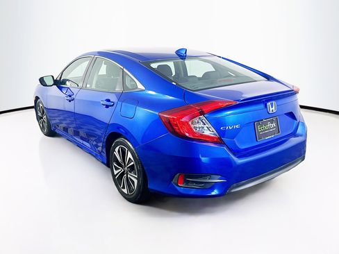 Used 2017 Honda Civic EX-T image 5