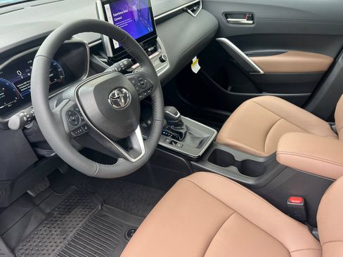 New 2026 Toyota Corolla Cross XLE AWD/4WD image 7