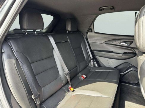 Used 2022 Chevrolet TrailBlazer ACTIV image 39