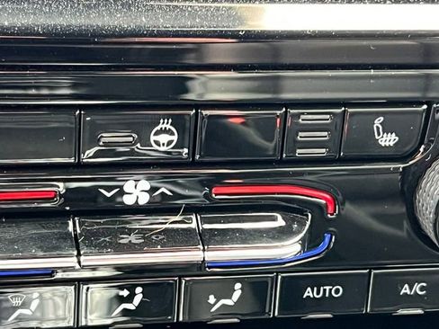 New 2025 Jeep Grand Cherokee Limited image 26