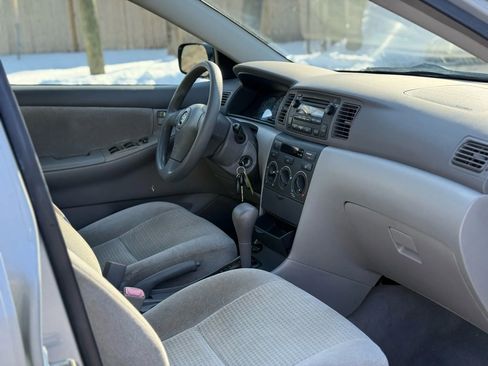 Used 2006 Toyota Corolla S image 30