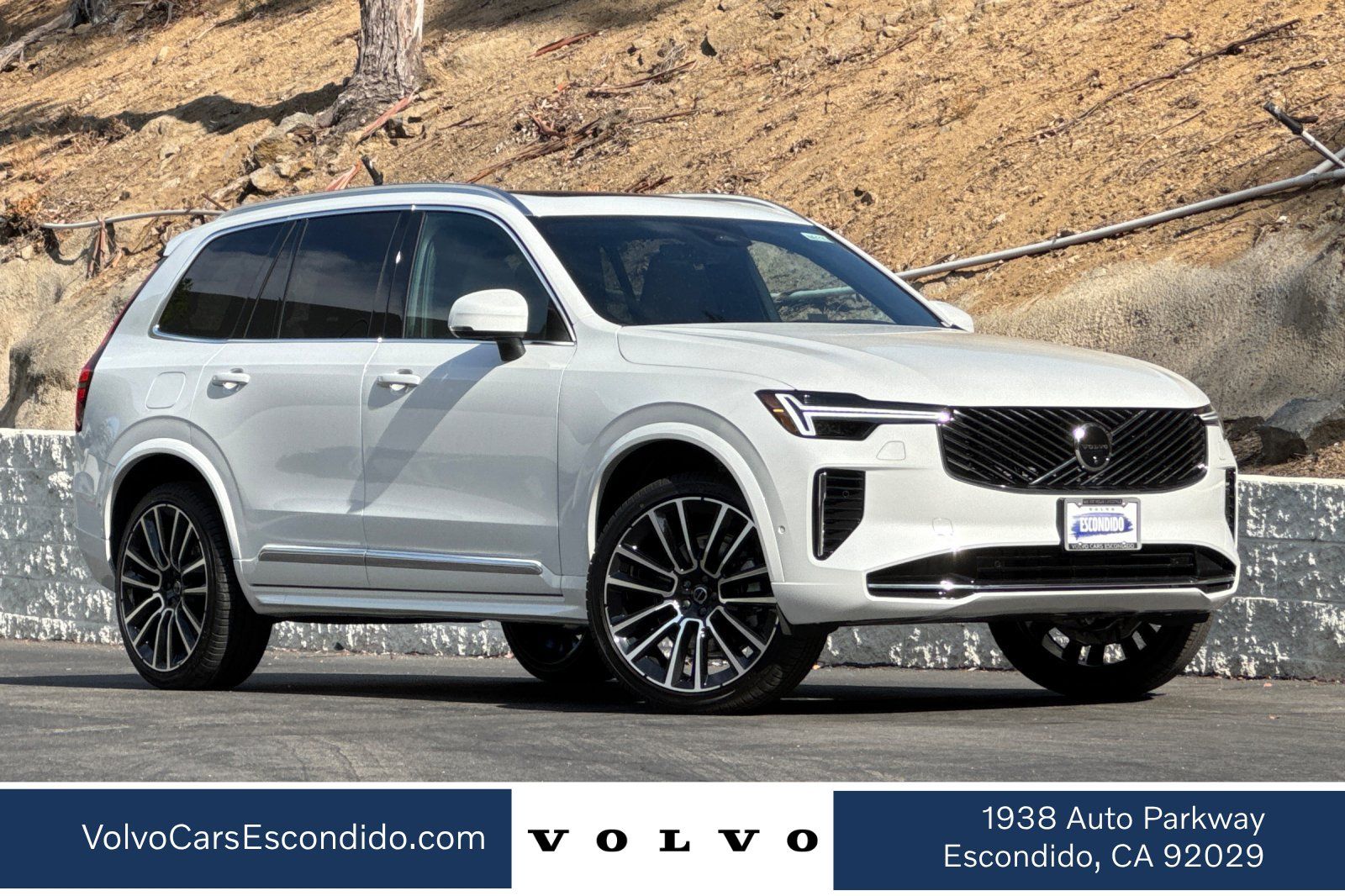 New 2026 Volvo XC90 B5 Ultra AWD/4WD image 1