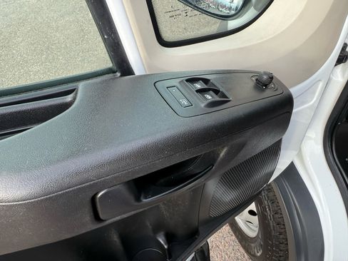 Used 2018 RAM ProMaster 1500 w/ Premium Appearance Group image 12