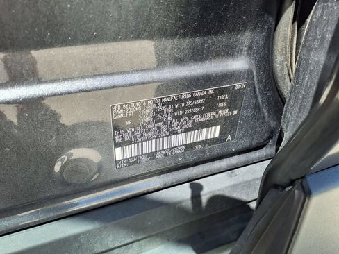 Used 2024 Toyota RAV4 XLE FWD image 37