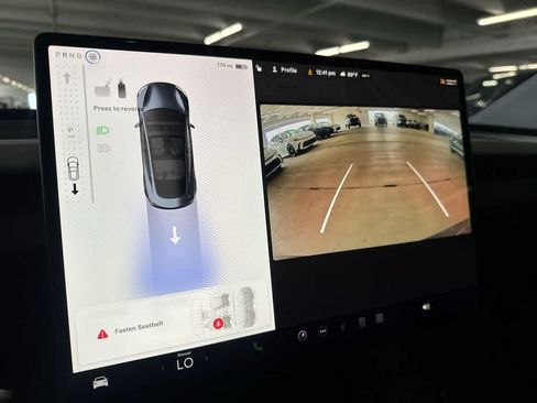 Used 2025 Tesla Model 3 Long Range RWD image 18