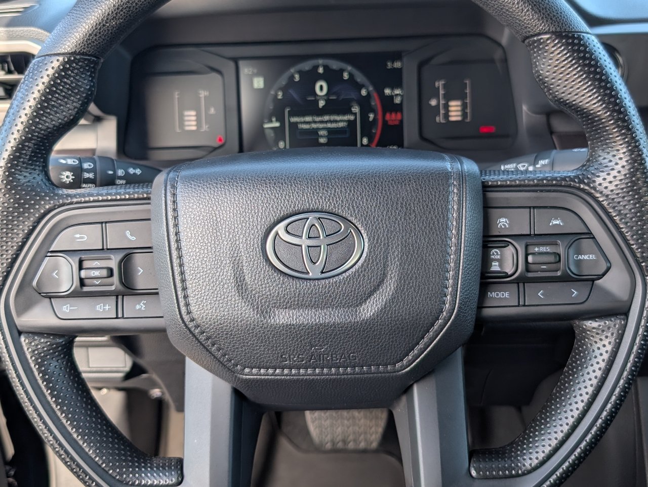 Used 2026 Toyota Tacoma SR5 AWD/4WD image 18