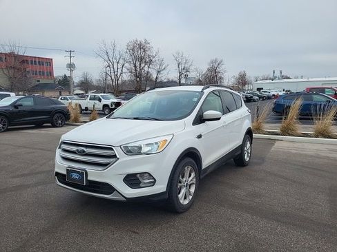 Used 2018 Ford Escape SE image 7