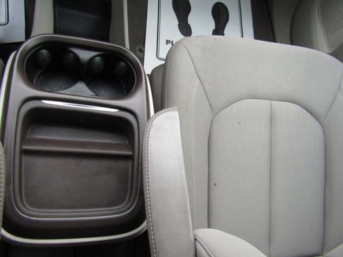 Used 2018 Chrysler Pacifica Touring Plus image 14