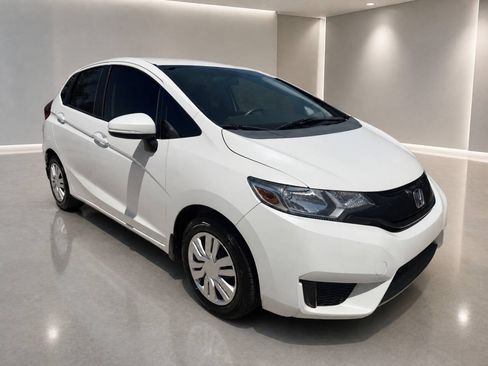 Used 2015 Honda Fit LX image 2