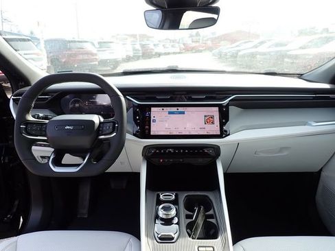 New 2026 Jeep Cherokee Limited image 14