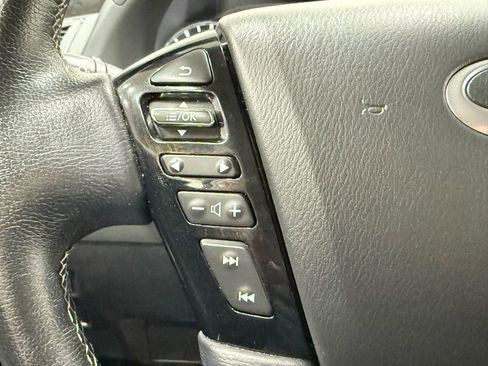 Used 2024 INFINITI QX80 Luxe image 23