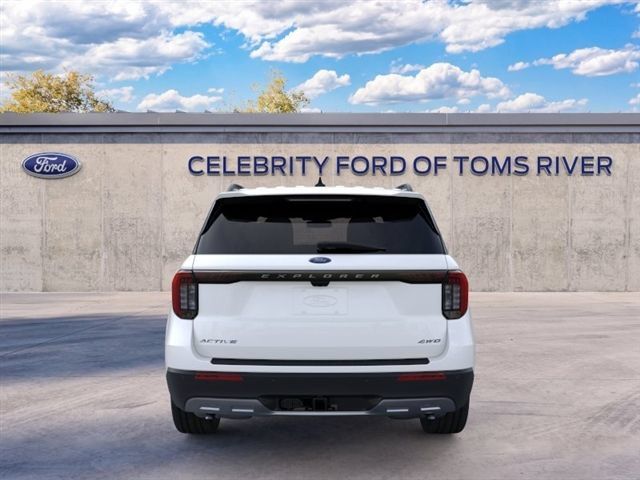 Used 2026 Ford Explorer Active w/ Active Comfort Package AWD/4WD image 5