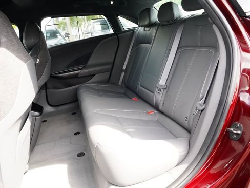 Used 2022 Lucid Air Grand Touring AWD/4WD image 19