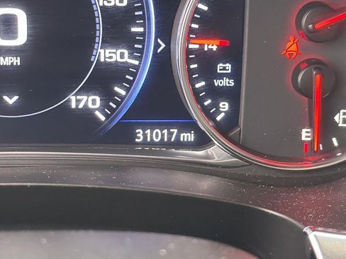 Used 2023 Chevrolet Traverse Premier w/ Redline Edition AWD/4WD image 32