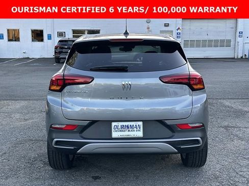 Certified 2025 Buick Encore GX Preferred FWD image 3