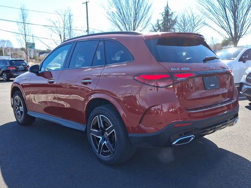 New 2025 Mercedes-Benz GLC 300 4MATIC image 4