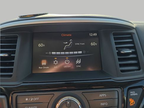 Used 2019 Nissan Pathfinder SV FWD image 22