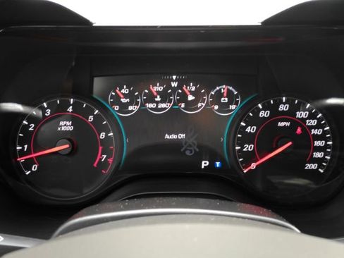 Used 2017 Chevrolet Camaro SS image 30