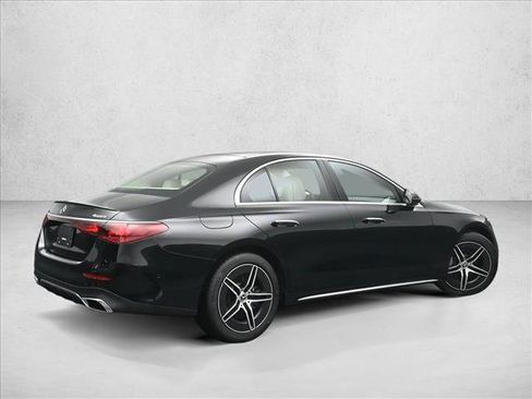 New 2026 Mercedes-Benz E 450 4MATIC Sedan image 2