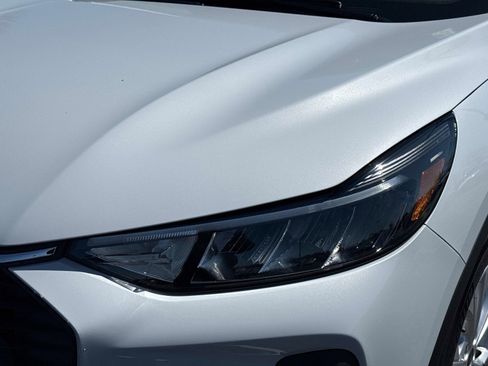 Used 2025 Ford Escape Active image 8