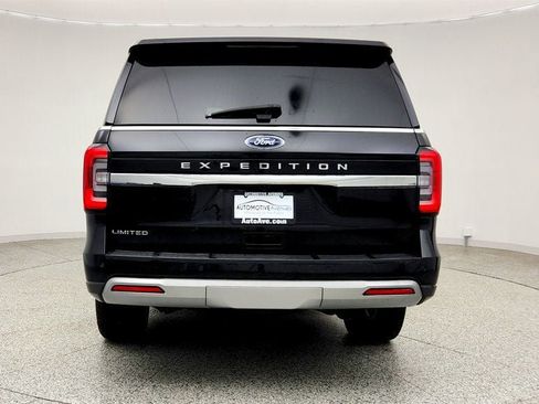 Used 2023 Ford Expedition Limited AWD/4WD image 6