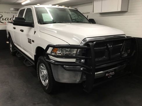 Used 2016 RAM 3500 Tradesman w/ Chrome Appearance Group image 2