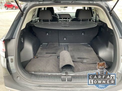 Used 2024 Kia Sportage LX image 8