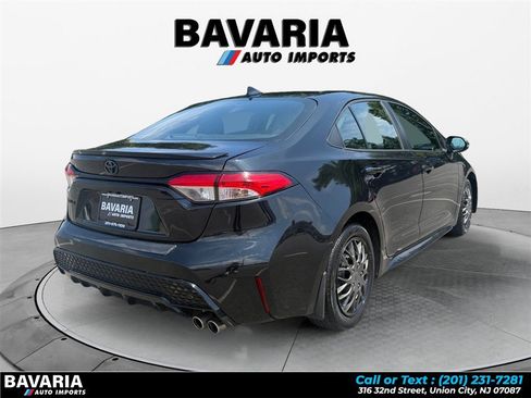 Used 2020 Toyota Corolla SE FWD image 5