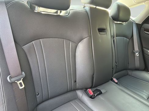 Used 2019 Genesis G80 3.8 RWD image 37