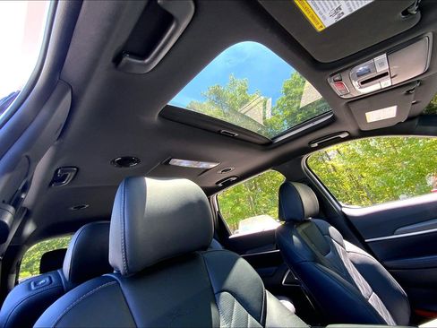Used 2025 Kia Telluride EX X-Line AWD/4WD image 23