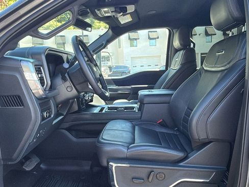 Used 2025 Ford F250 Platinum w/ Tremor Off-Road Package AWD/4WD image 38