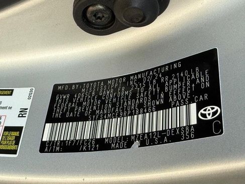 Used 2024 Toyota Corolla SE image 31