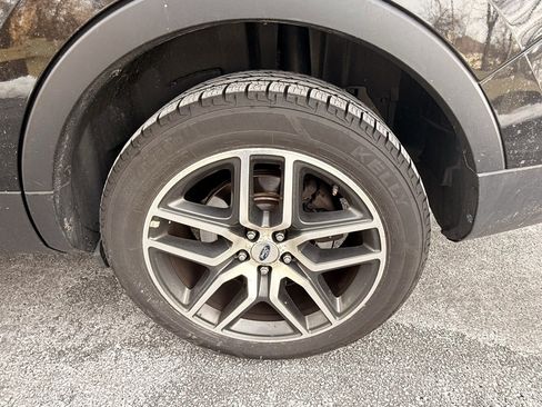 Used 2017 Ford Explorer Sport image 6