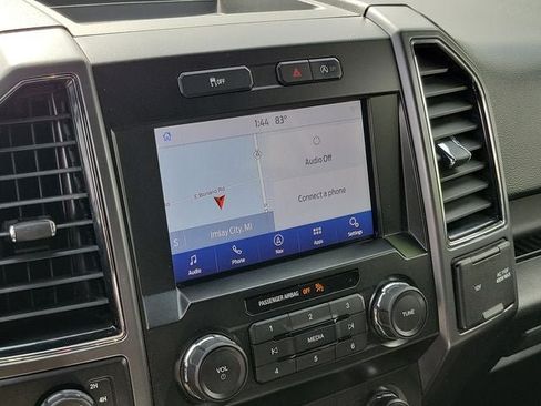 Used 2019 Ford F150 XLT w/ Equipment Group 302A Luxury AWD/4WD image 16