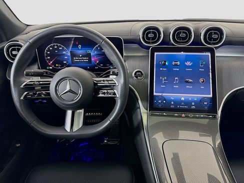 Used 2024 Mercedes-Benz GLC 300 4MATIC w/ AMG Line image 23