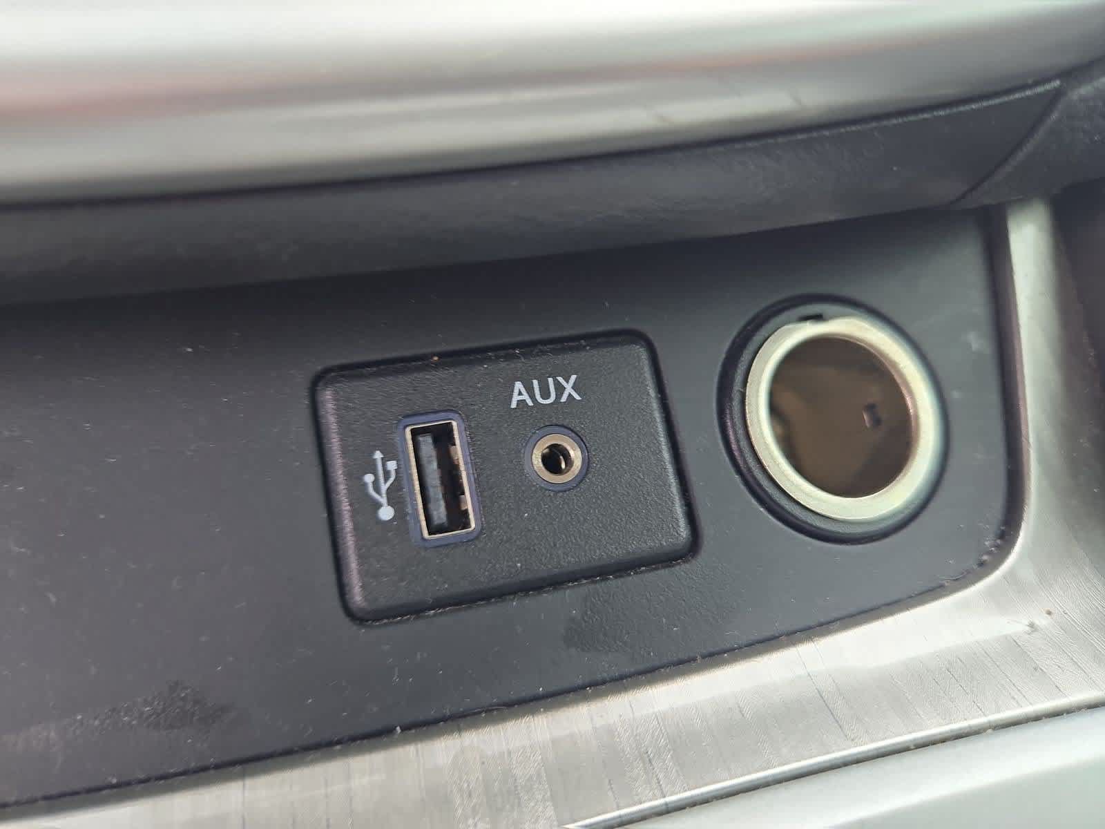 Used 2018 Nissan Murano S FWD image 28
