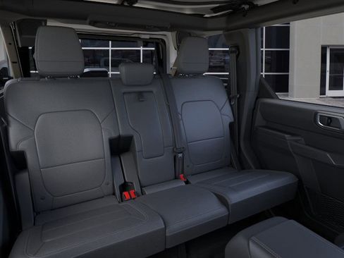 New 2025 Ford Bronco Badlands w/ Sasquatch Package image 11