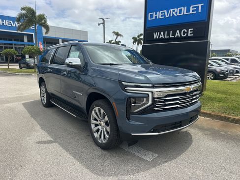 New 2026 Chevrolet Suburban Premier AWD/4WD image 4