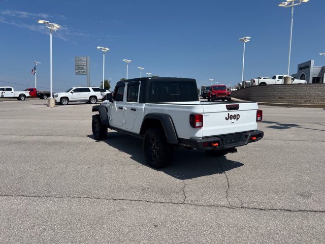 Used 2023 Jeep Gladiator Mojave w/ Trailer Tow Package AWD/4WD image 7