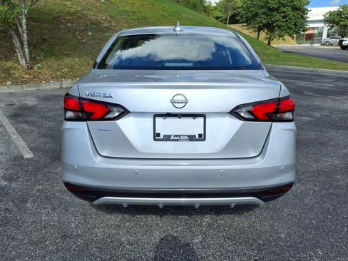 New 2025 Nissan Versa SV image 5
