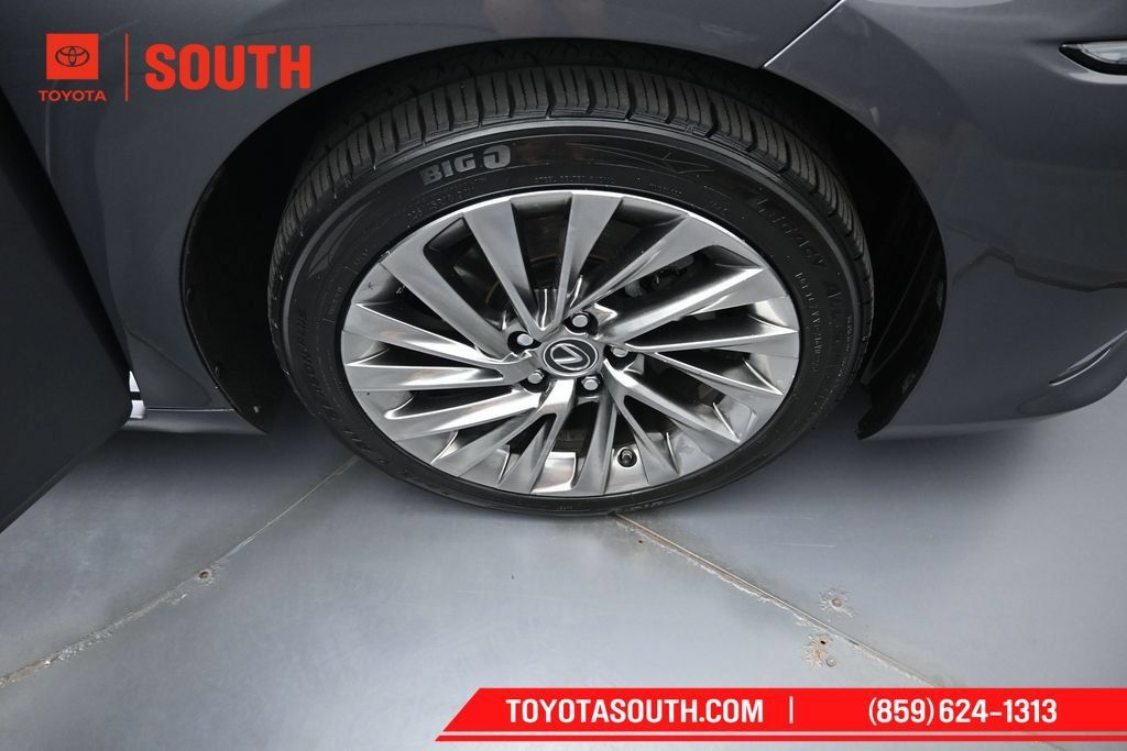 Used 2020 Lexus ES 350 w/ Accessory Package FWD image 34
