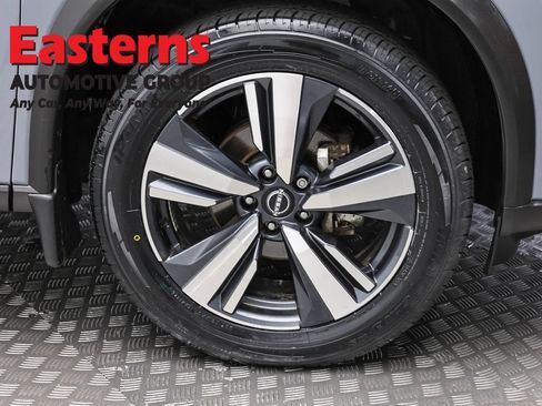 Used 2023 Nissan Rogue SL AWD/4WD image 33