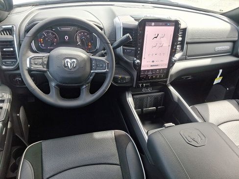 New 2025 RAM 2500 Laramie image 7