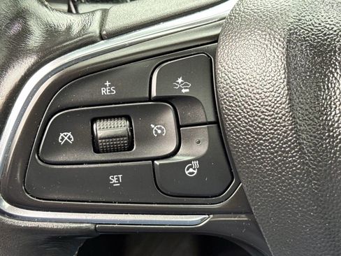 Used 2023 Buick Envision Essence w/ Sport Touring Package FWD image 16