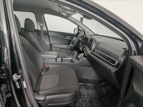 Used 2024 Kia Sportage LX image 23