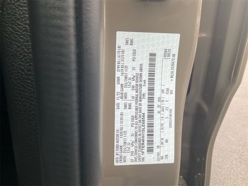 New 2025 Ford Ranger XLT w/ FX4 Off-Road Package image 18