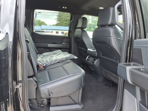 Used 2024 Ford F150 Lariat w/ Equipment Group 502A High AWD/4WD image 9